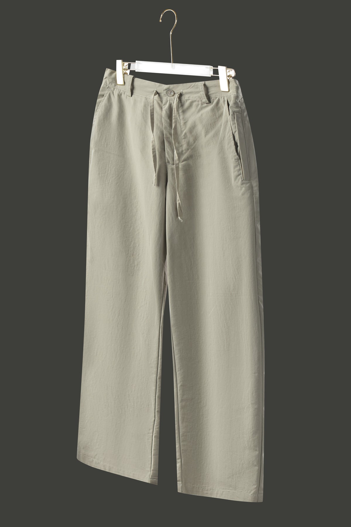 La Forbie Men's Relaxed Belted Elastic Pants with Layered Pockets