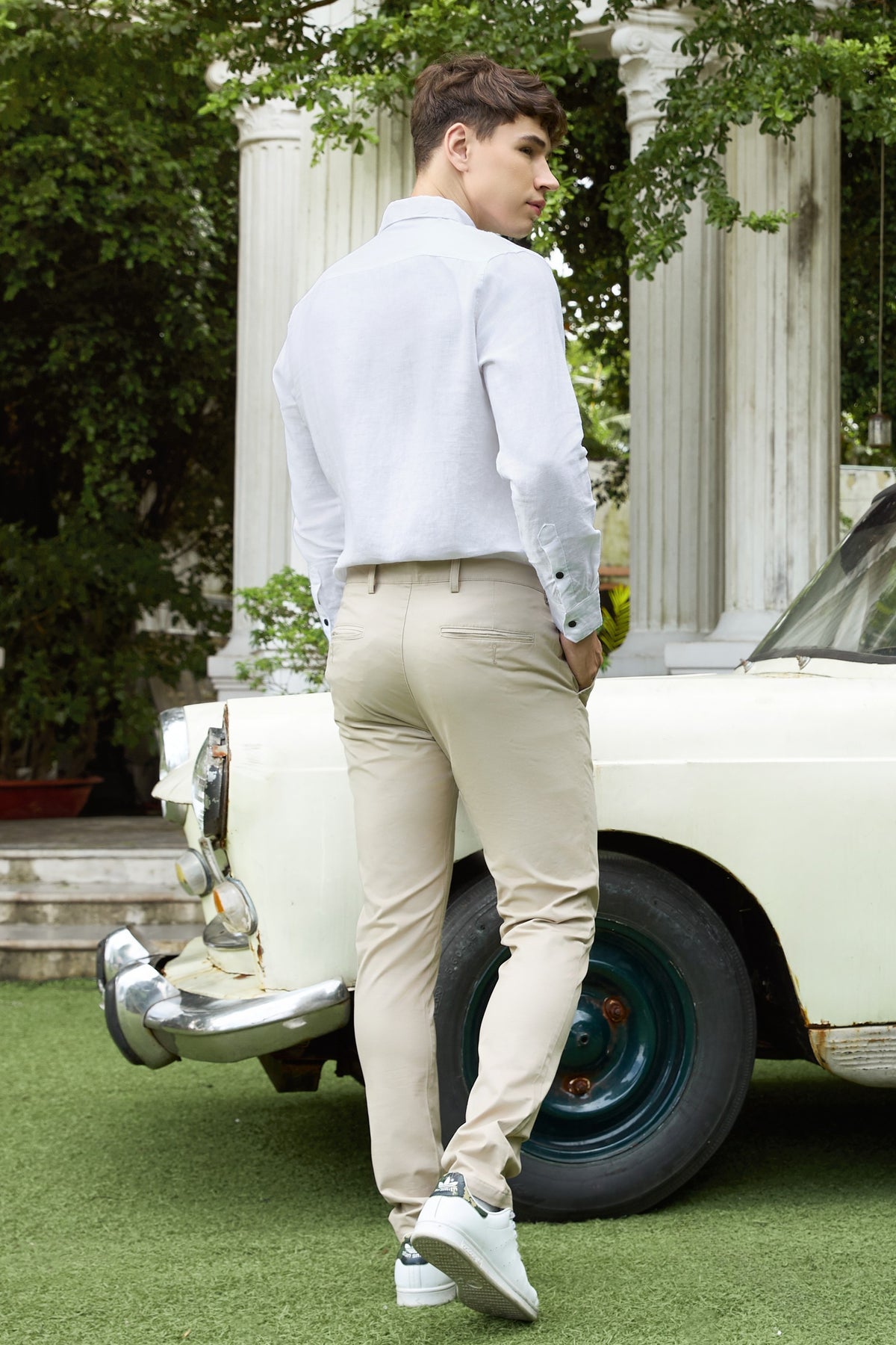 La Forbie Men’s Slim Fit Chino Pants