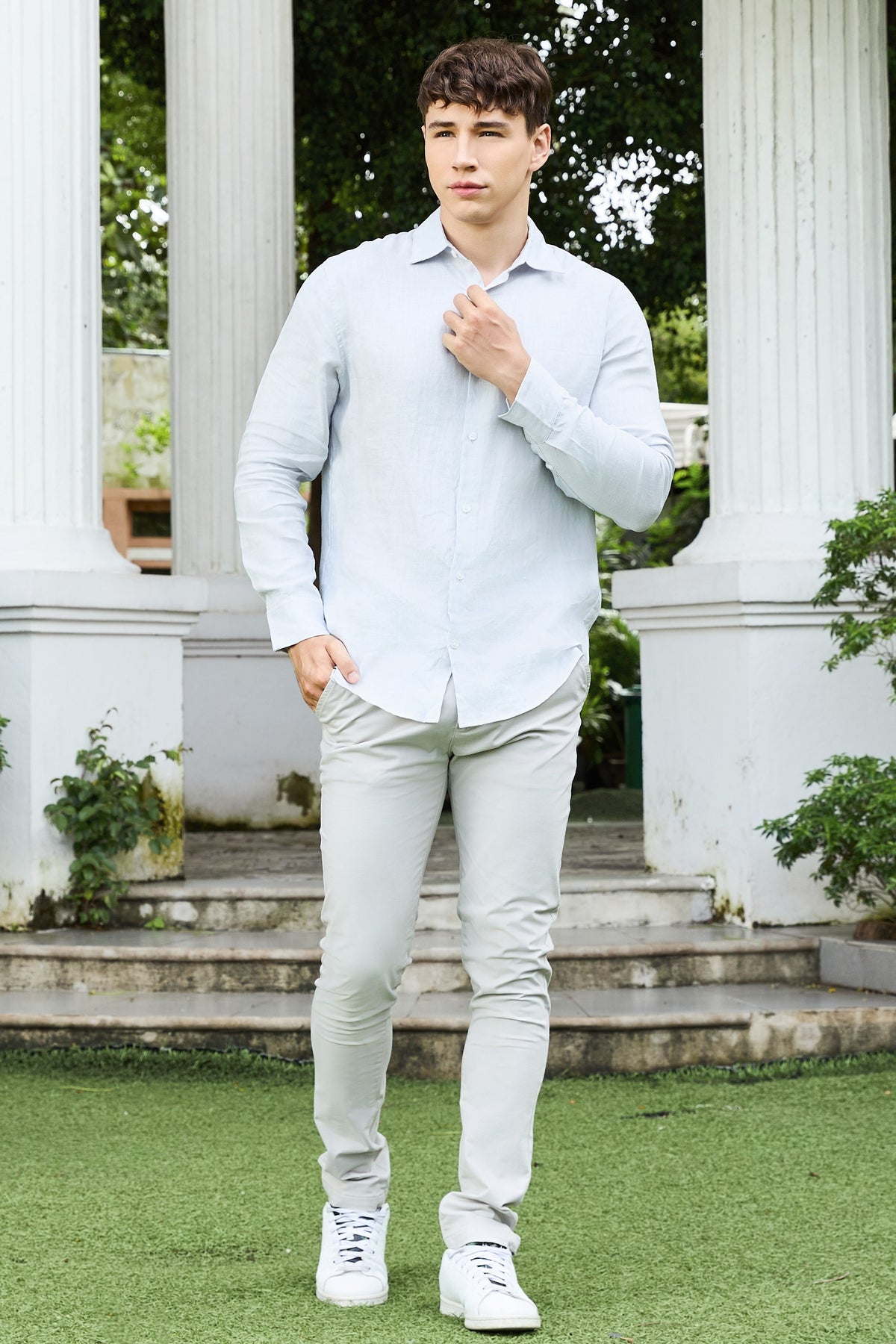 La Forbie Men’s Slim Fit Chino Pants