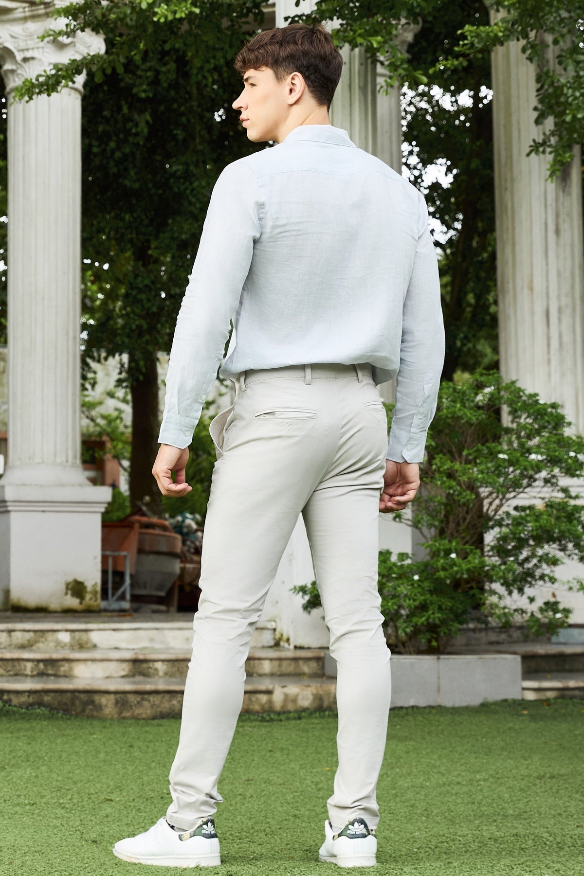 La Forbie Men’s Slim Fit Chino Pants